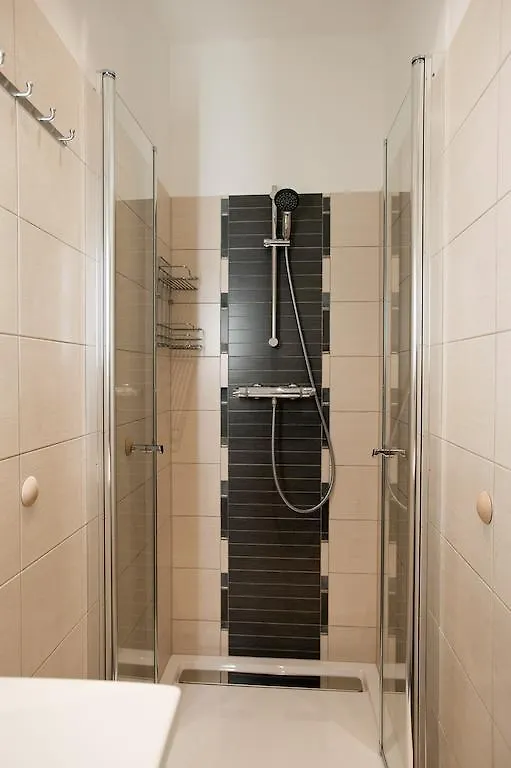 Blechturm Deluxe Apartment Vienna